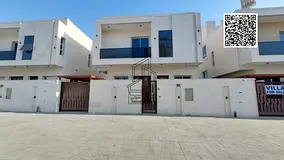Two-story villa with a roof, 5 rooms, a majlis and two lounges, land area 3014 sq ft and building ar