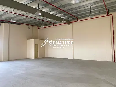 مستودع جديد 2300 أرضي 1500 ميزان قدم مربع 50 كيلو فولت أمبير 3 مراحل كهرباء للإيجار في الجرف 3 المنطقة الصناعية عجمان