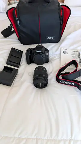 Canon EOS 250D DSLR + 18-55mm Lens + Extras – Like New, Only ~20 Shots