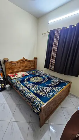 Double bed with new mattress