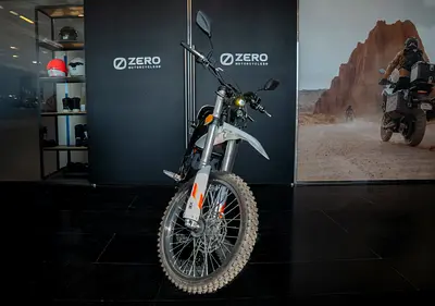 Zero XE Motorcycle