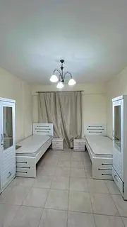 Bed space female
