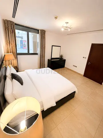 specious Master Bedroom Available for rent