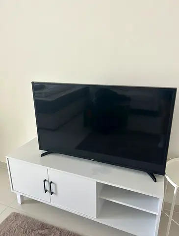 📺 Samsung 43” Smart TV