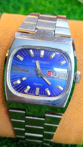 Sekonda Automatic Vintage Mens Watch - Blue Dial, Day-Date USSR (Used)