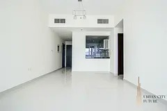 BOTH MASTER BEDROOM - LAST UNIT LEFT -FAMILY ONLY