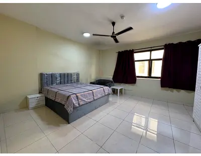 EXECUTIVE FAMILY ROOM. INCLUDE ALL BILLS