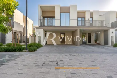 Fitted Kitchen Appliances | Near Park | Landscaped