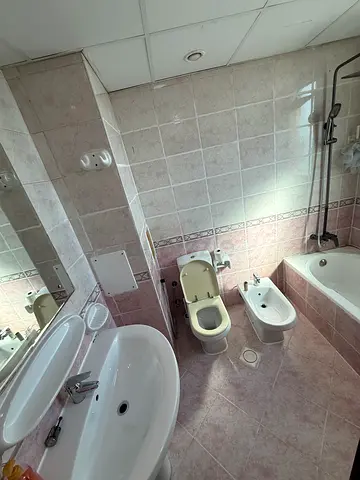 BIG Furnished Room 2500 with attached AC AND BATHROOM only for single person