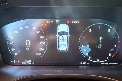 صورة 15 لـ 2019 Volvo XC60