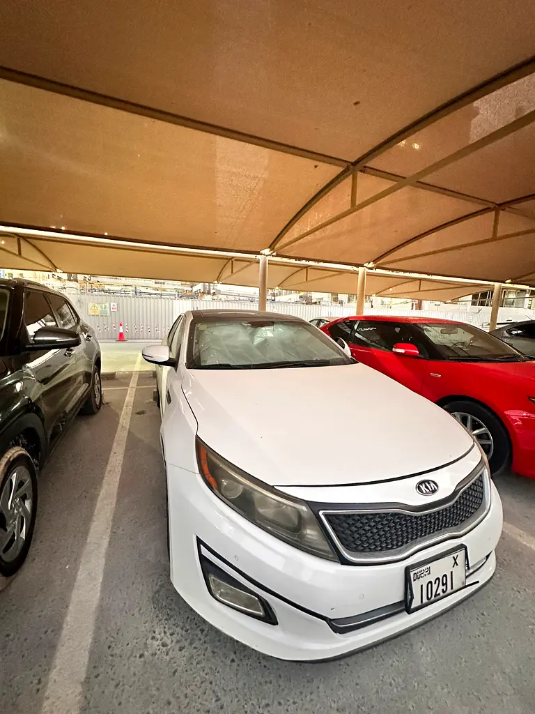 Kia Optima 2016 — photo 1 of 8