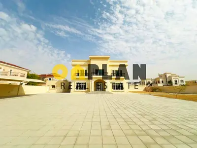 Elegant 10 Bedrooms | Corner Villa I Maids Room