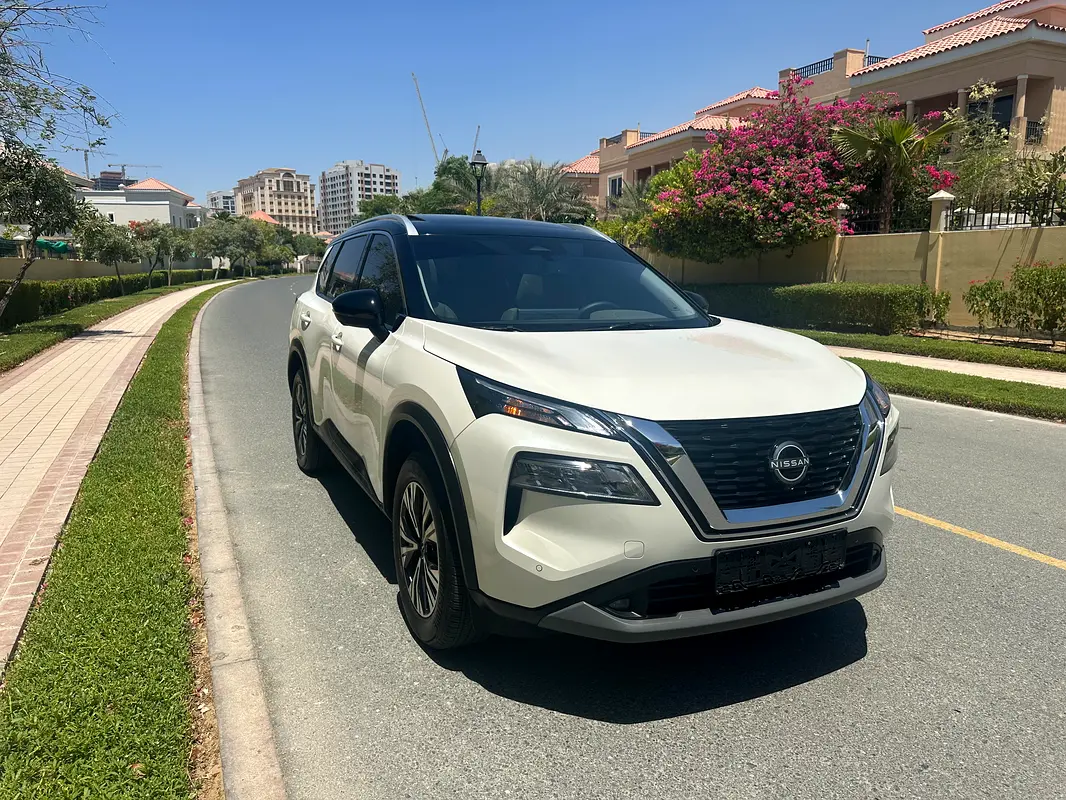Nissan X-Trail 2025 — photo 1 of 20