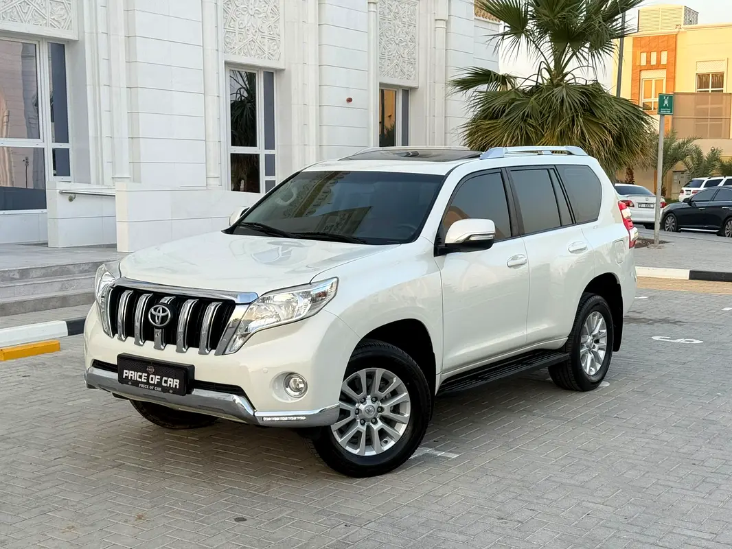 Toyota Prado 2017 — photo 1 of 19