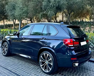 POWERFUL BLACK BMW X5 V8 •• TOP RANGE •• GCC •• AMAZING CONDITION •• LOW MILEAGE