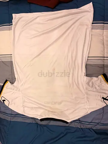 White Short-Sleeve Sports Jersey/T-Shirt - Size Unknown