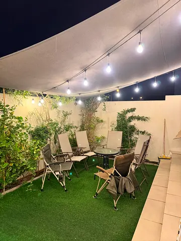 Garden sail shade