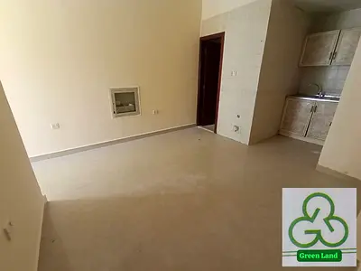 GRAND OFFER STUDIO FAMILY BULDING CENTRAL AC AND GAS PRIME LOCATION 14k