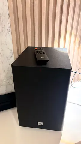 JBL Cinema SB550 3.1 Channel Soundbar - excellent  Condition