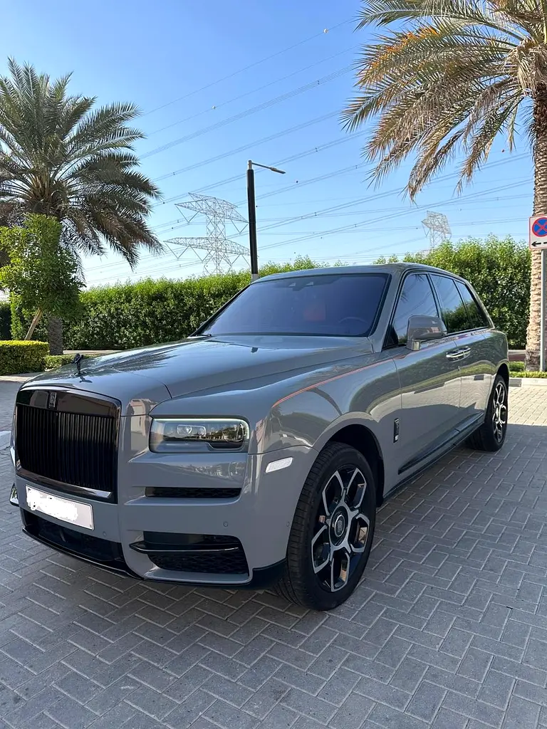 Rolls-Royce Cullinan 2022 — photo 1 of 8