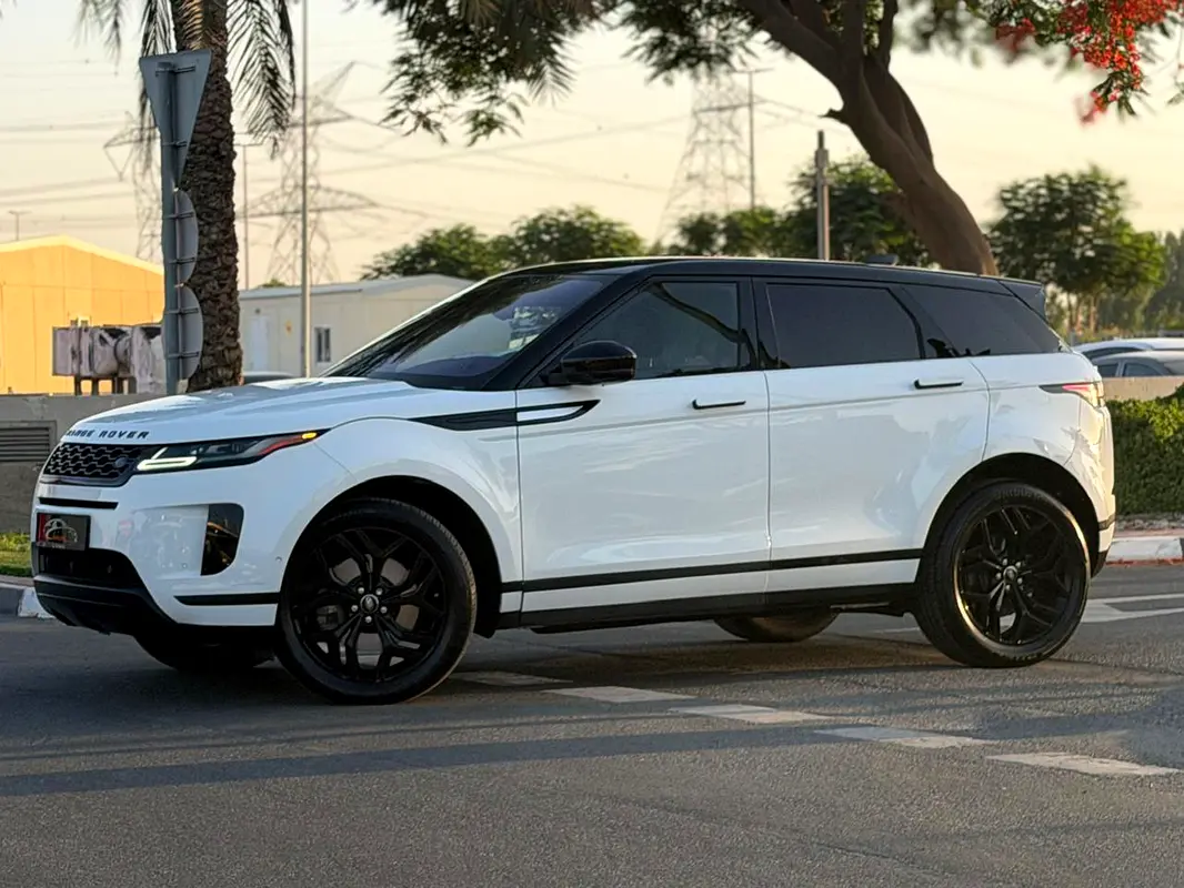 Land Rover Range Rover Evoque 2020 — photo 1 of 20