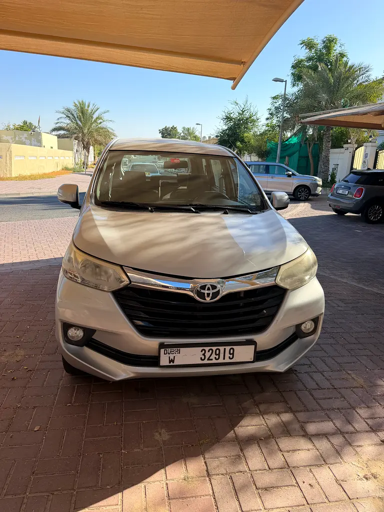 Toyota Avanza 2018 — photo 1 of 7