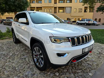 Jeep Grand Cherokee Limited 2018 | GCC Specs | Well Maintained