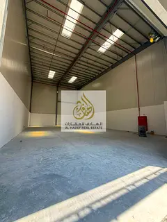 Warehouse for Rent in Al Quoz Dubai | 36,000 Sq Ft Industrial Space | Divisible Unit | Prime Strateg