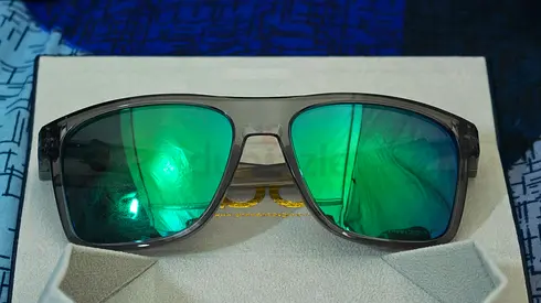 Selling authentic pair of Oakley Leffingwell (OO9100-10) Prizm Jade Polarized