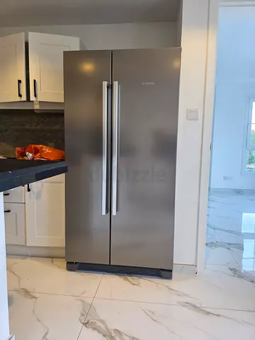 Bosch Side By Side Fridge Freezer Latest Version Barely Use Same As New No Single Scratch