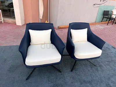 Premium brand new never used 2 arm chair