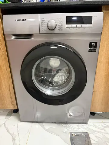 Samsung Front Load Washing Machine - 8Kg, Silver, Excellent Condition