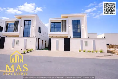 🏡 فيلا مودرن فاخرة للبيع في الزاهية – عجمان | 5 ماستر | مسبح خاص | رووف | مقابل حديقة مباشرة