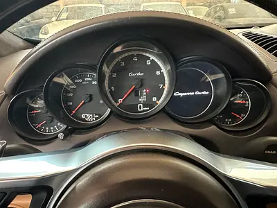 صورة مصغرة 18 لـ 2015 Porsche CAYENNE