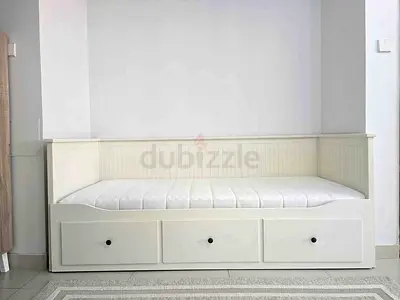 Ikea White Daybed with mattress and 3 Under-Drawer Storage