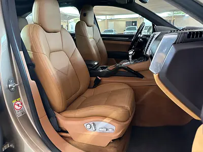 صورة مصغرة 14 لـ 2015 Porsche CAYENNE