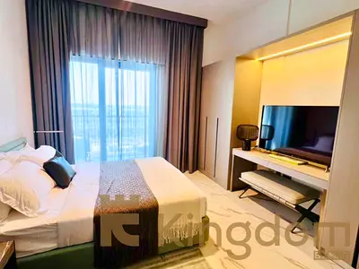 SPACIOUSLY DESIGNED | SKYLINE VIEW | FURNISHED
