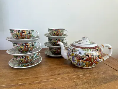 Antique Chinese set porcelain