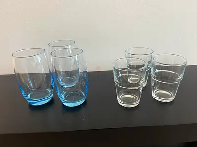 Set of 8 Clear Drinking Tumblers (Mixed Styles) - Good Condition