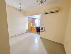 Lavish Studio/Close Kitchen/Family Building/Near Ambassador School