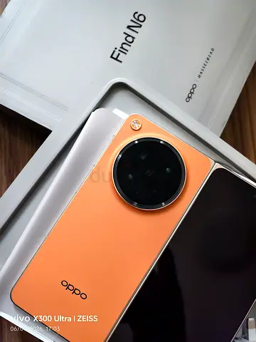 Oppo N6 smartphone box with charger and accessories - like new