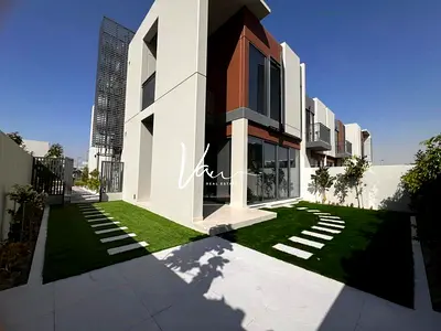Spacious 4BR+M | Landscaped Garden | Great Value
