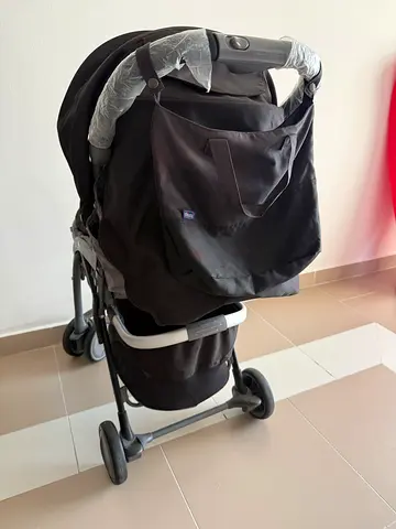 Chicco  Simplicity plus Compact black baby stroller — good condition, folds easily