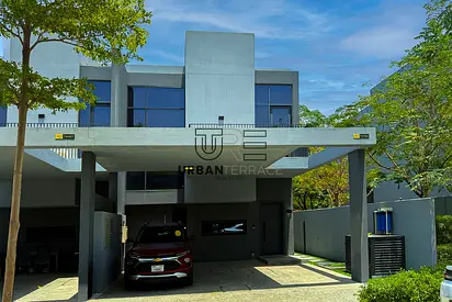 Pristine Corner 3BR + Maid | Perfect Family Home | Flexible Cheques