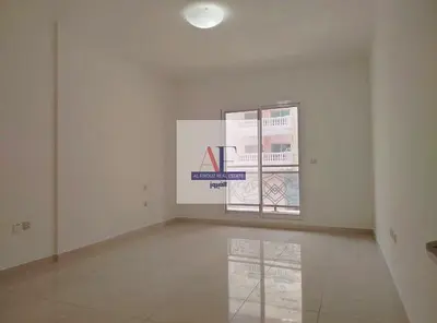 Modern Comfort | Huge Layout | Near to Mall