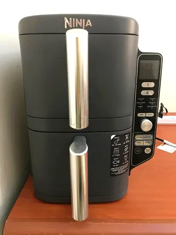 Ninja Double Stack XL Air Fryer, Vertical Dual Drawer Air Fryer with 4 cooking levels, 2 Drawers and