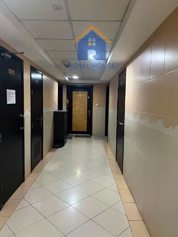Building Complex for Sale – Muwaileh