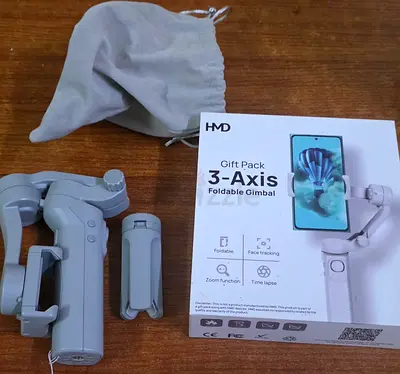 Handheld 3-Axis Smartphone Gimbal Stabilizer with Tripod (White) - Like New
