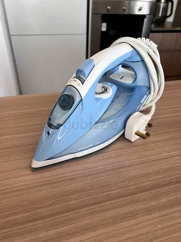 Philips Azur Steam Iron 2400W 300ml Quick Calc Release White/Blue