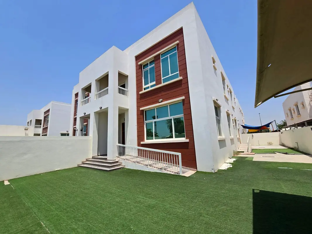 Largest and most beautiful villa spacious layout ultra super deluxe finishing separate majlis large salon outdoor garden parking for 6 cars prime loca